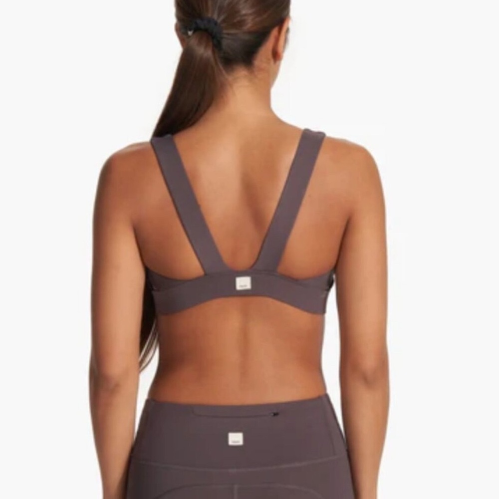 NWT Vuori Stride Sports Bra Plum Purple Size S